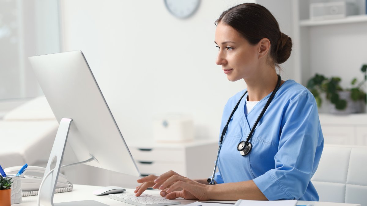 woman nurse shutterstock 2530698025 jpg