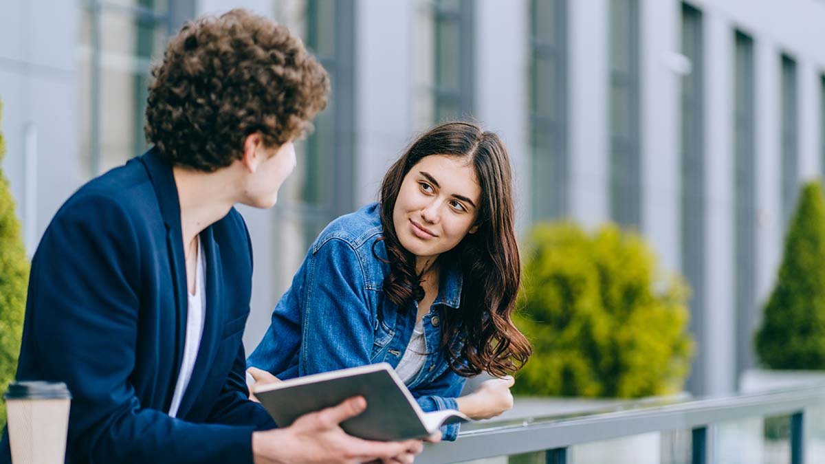 young lie 1781904533 jpg