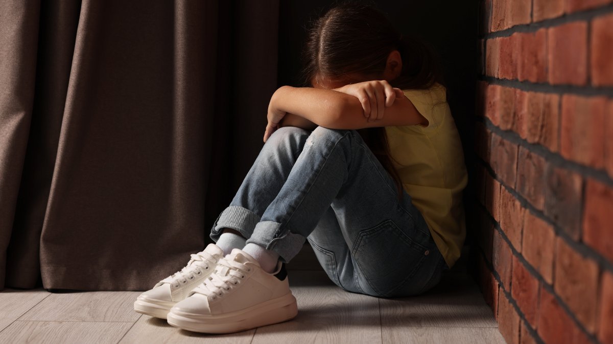 Σεξουαλική Βία: 1 στους 7 Ενηλίκους στην Ελλάδα την Παιδική Ηλικία